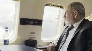 Paşinyan'ı taşıyan helikopter zorunlu iniş yaptı