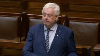 İrlandalı Milletvekili Thomas Gould Gazzeli çocuklar için gözyaşı döktü