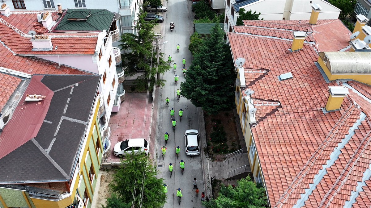 Çocuklar için "güvenli bisiklet yolu" projesi başlatıldı
