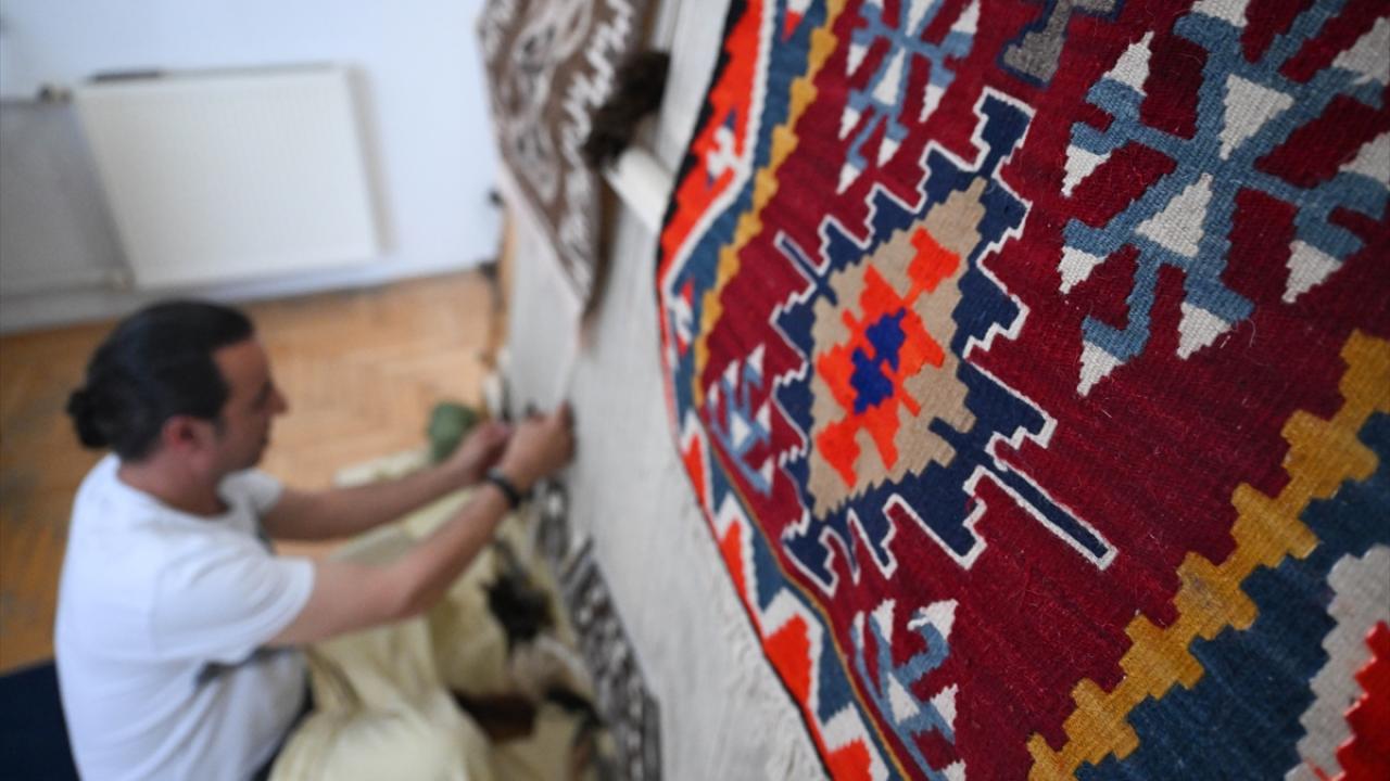 Gizli gizli yapmaya başlamış