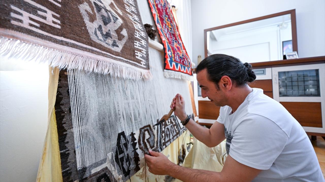 "En büyük kilim 180 santime 3 metre büyüklüğünde"