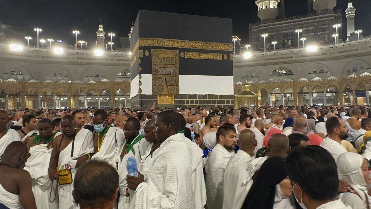 5- Kura sistemi dışında hacca gidebilmek için farklı yöntemlere başvurmak caiz midir?