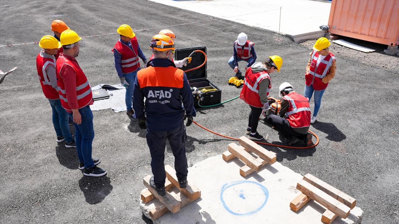 "Daha da bilinçlenmemiz gerektiğini gördük"