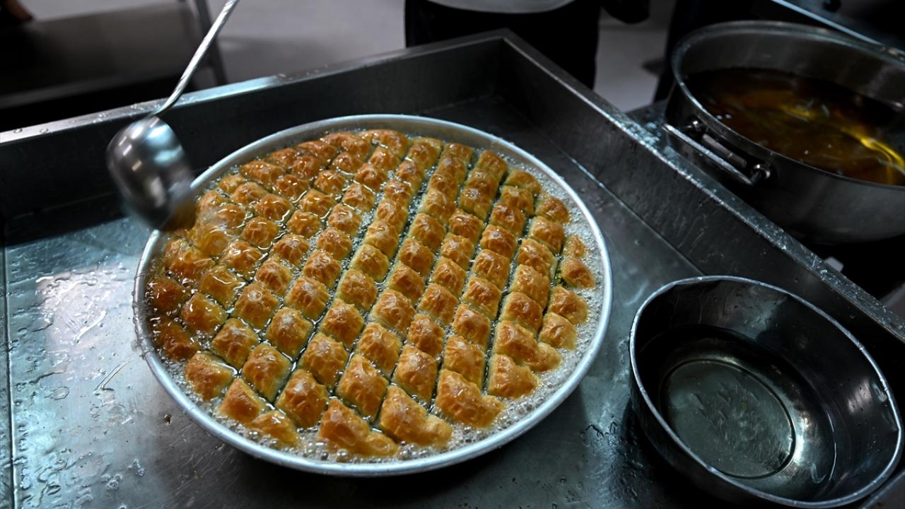 Üretim bayram arifesinde 90 tona çıkıyor