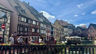 İsviçre'nin renkli yüzü Basel, ziyaretçisine 3 Avrupa ülkesi gezme fırsatı sunuyor