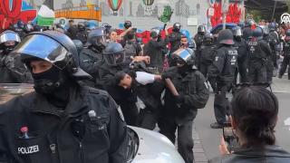 Almanya'da Filistin’e destek eyleminde çok sayıda göstericiye gözaltı