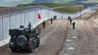 Van-İran sınırında inşa edilen güvenlik duvarının 173 kilometresi tamamlandı