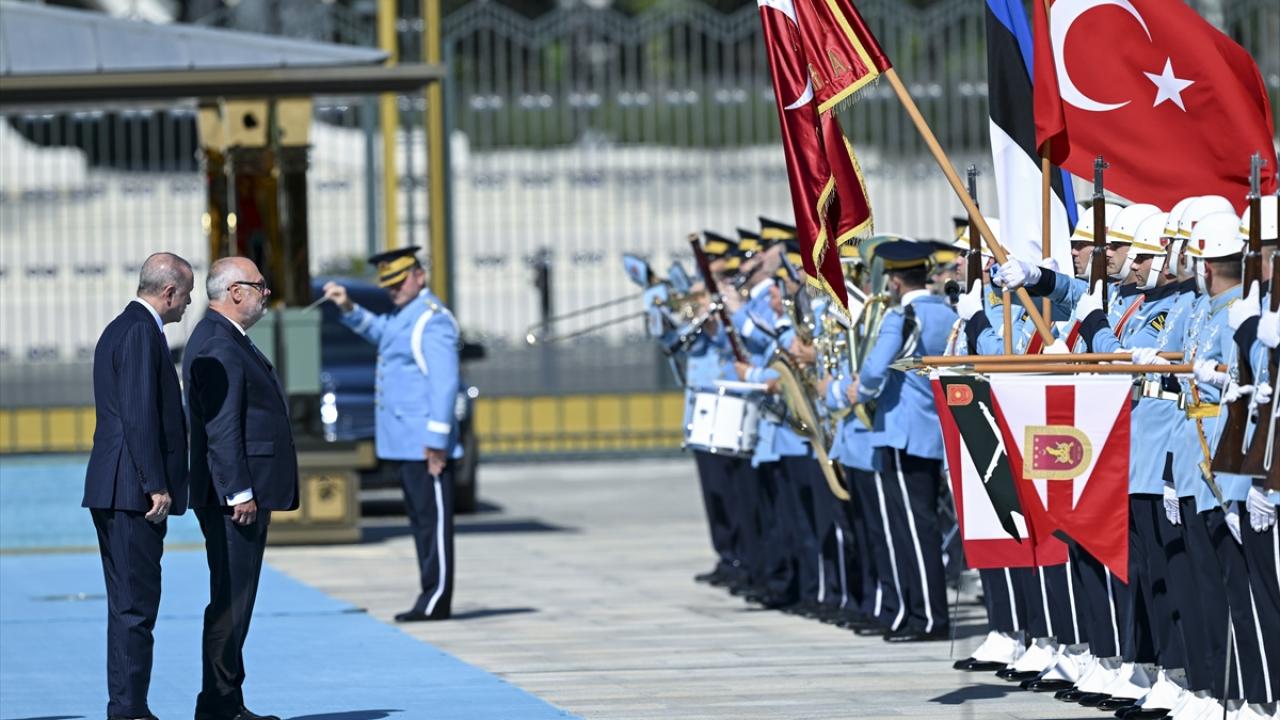 Estonya Cumhurbaşkanı Karis, Ankara'da