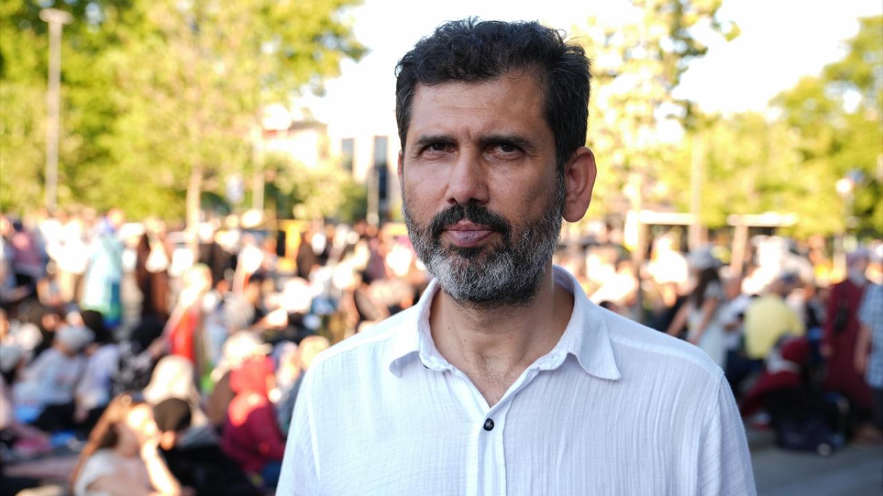 "İnsanlığın en temel değerlerini hiçe sayarak öldürüyorlar"