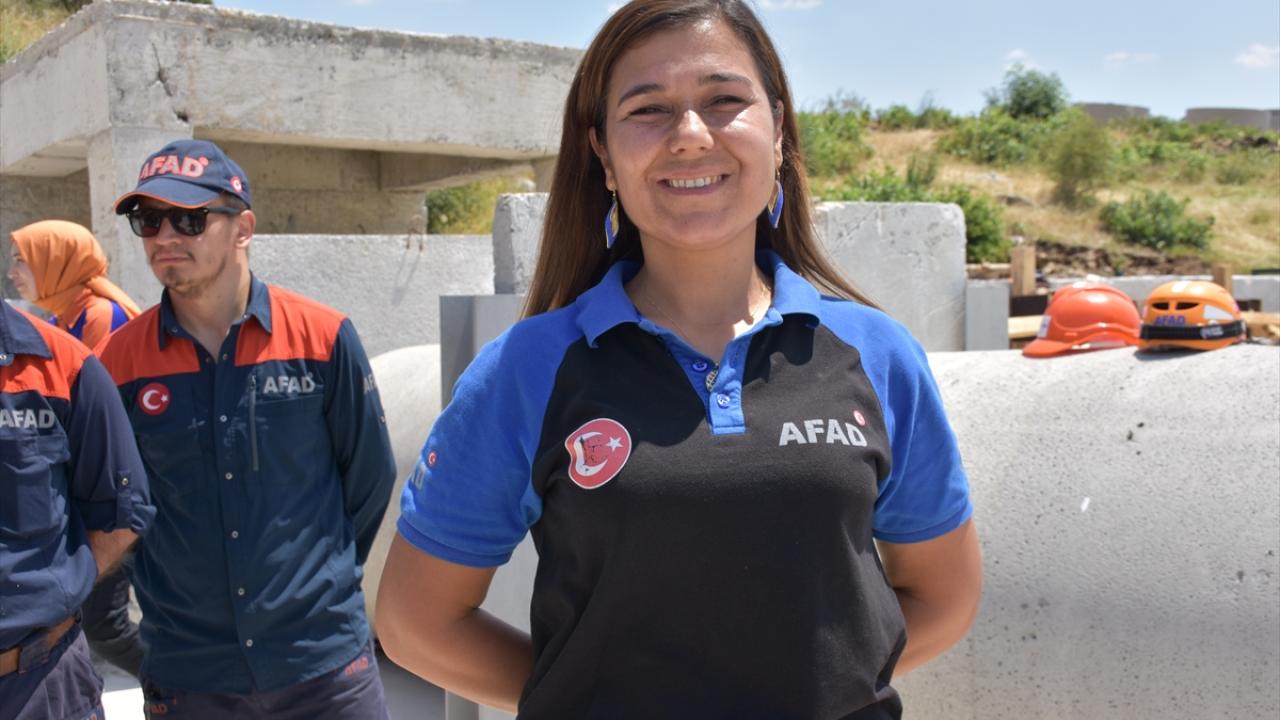 Eğitim sonunda sınava tabi tutuluyorlar