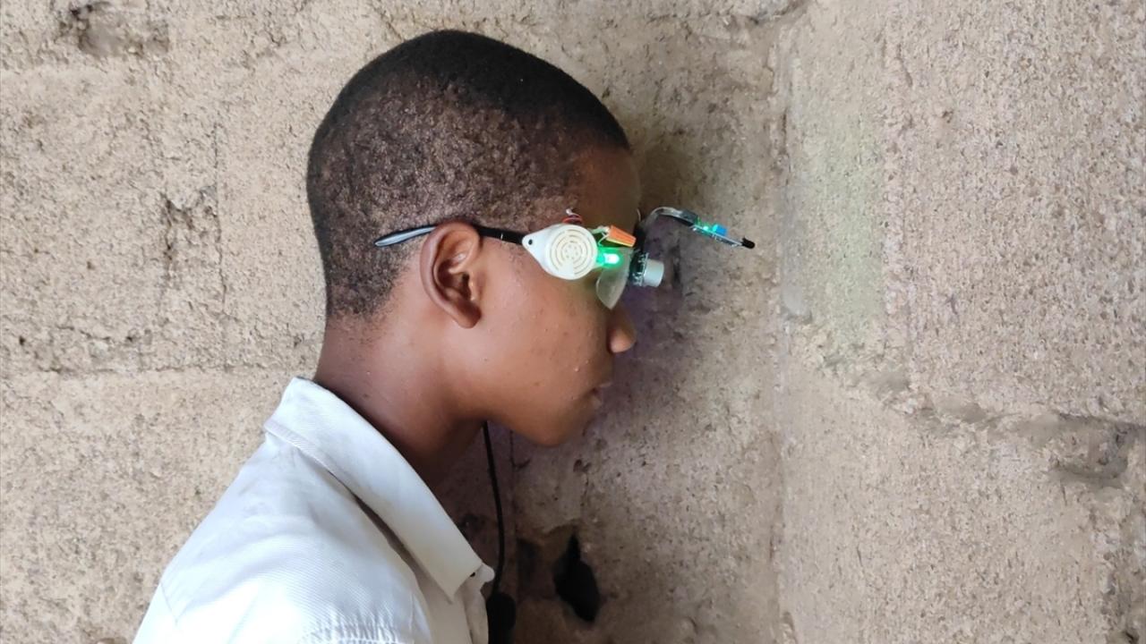 "Görme engellilere yardımcı olmak için bu yola çıktım"