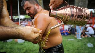 663. Tarihi Kırkpınar Yağlı Güreşleri başladı