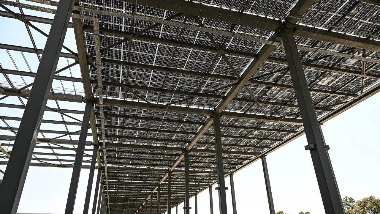 Havalimanının çatı GES kapasitesi büyüyecek