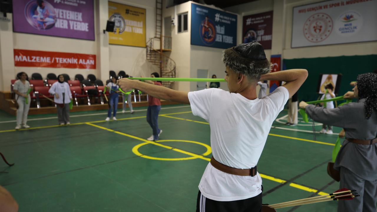 Taşdemir: "Hedefimiz 10 bin gencimize ulaşmak"