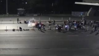 Darbeciler, köprüyü kapatıp vatandaşların üstüne kurşun yağdırdı