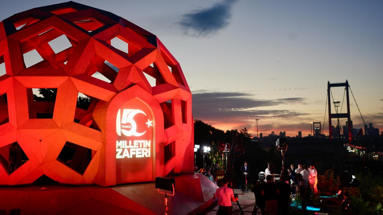 15 TEMMUZ ŞEHİTLERİ ANITI