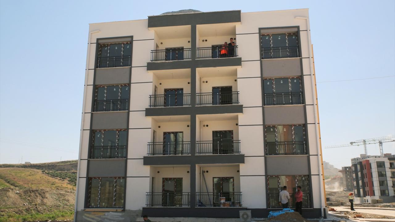 "Çalışmalarına başlanan konut sayımız 47 bin 142"