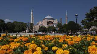 Ayasofya-i Kebir Cami-i Şerifi ibadete açıldığından beri yaklaşık 25 milyon ziyaretçi ağırladı