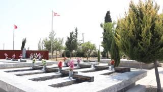 Mehmetçiğin 50 yıl önceki zaferi Kıbrıs'ı "toplu mezarlar adası" olmaktan kurtardı