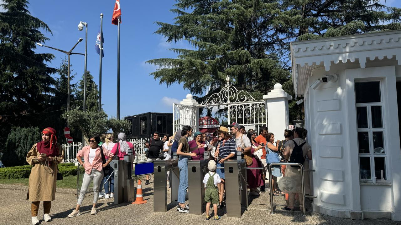 "Atatürk`ün manevi hatırasını orada yaşatıyoruz"