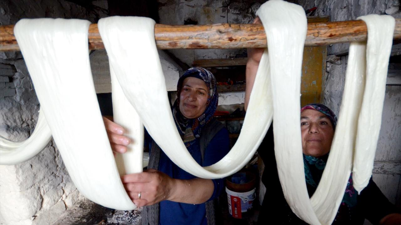 "Çok yağmur yağdı her taraf yeşillik oldu"