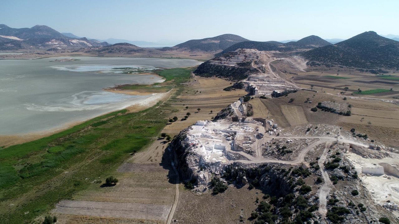 "16 kilometrekareden geriye bir karış su kaldı"