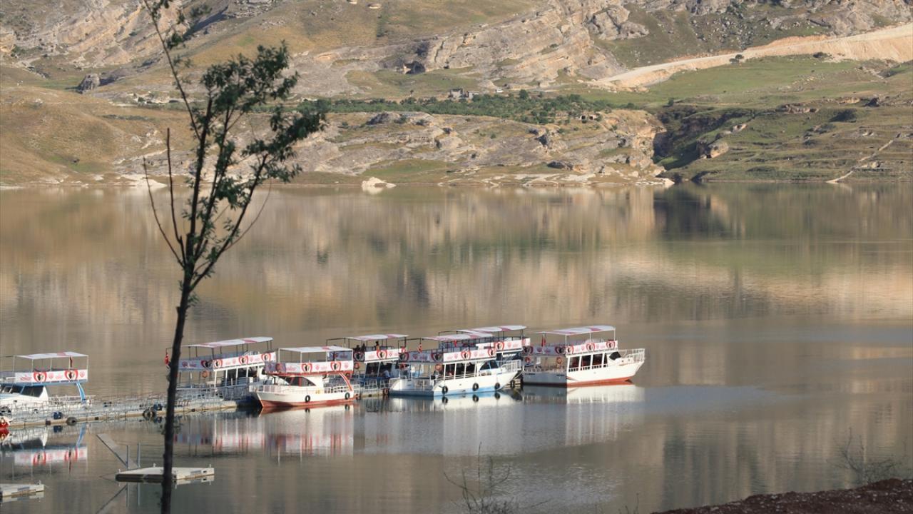 "Teras kafeler, amfi tiyatro da tamamlanma aşamasına geldi"