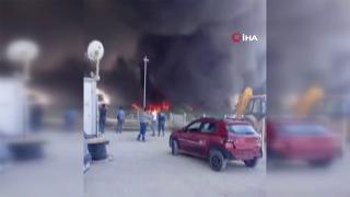 Ankara'da Akyurt Sanayi Bölgesi'ndeki geri dönüşüm fabrikasında yangın çıktı