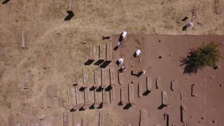 Ahlat Selçuklu Meydan Mezarlığı'nda Birinci Dünya Savaşı'nın oluşturduğu tahribatın izleri siliniyor