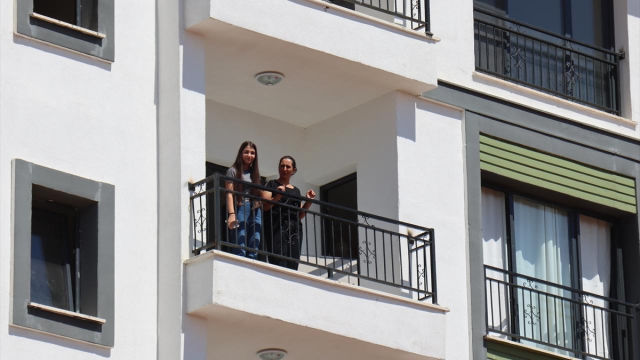 96 evde yaşam başladı