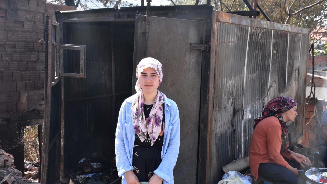 "O gün evden neyle çıktıysak onunla kaldık"