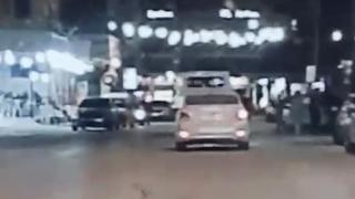 Katil İsrail Batı Şeria'da bir aracı bombaladı