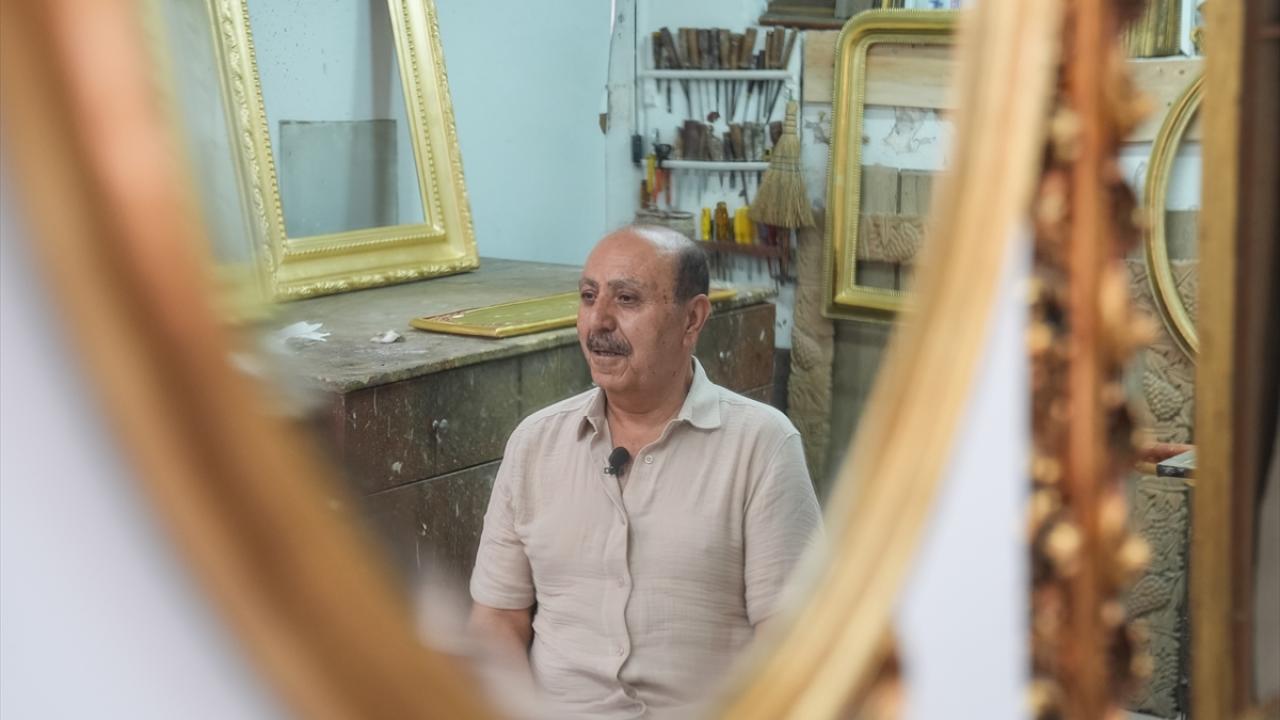 Tarihi mekanları süsleyen Aziz usta çırak bulamıyor