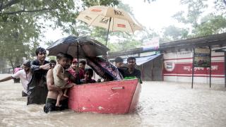 Bangladeş'te seller nedeniyle mahsur kalan kişi sayısı 3 milyona çıktı