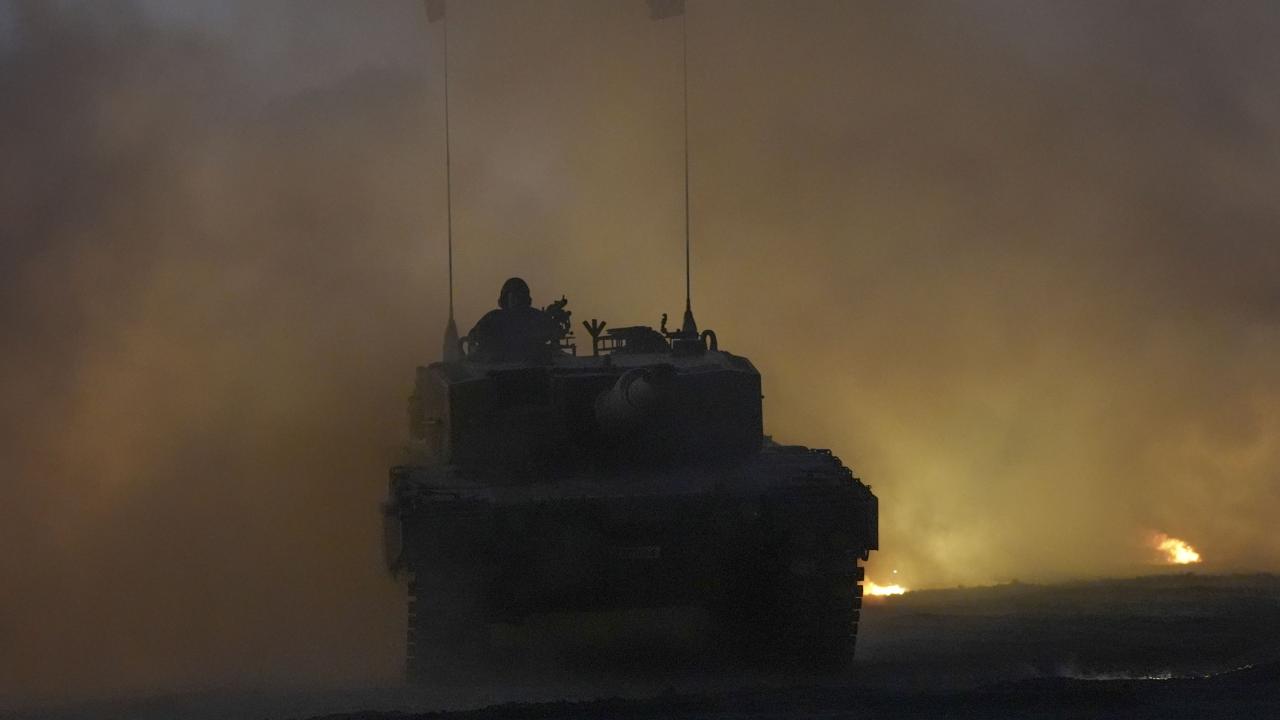 Altay öncesi modernize edilen M60T tankı