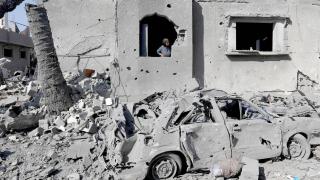 Soykırımcı İsrail Gazze'de okula saldırdı: 11 Filistinli öldü