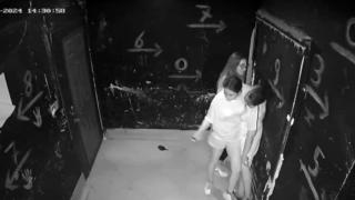 Korku evinde korkusundan bayıldı