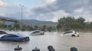 Karabük’te sağanak: Yollar göle döndü