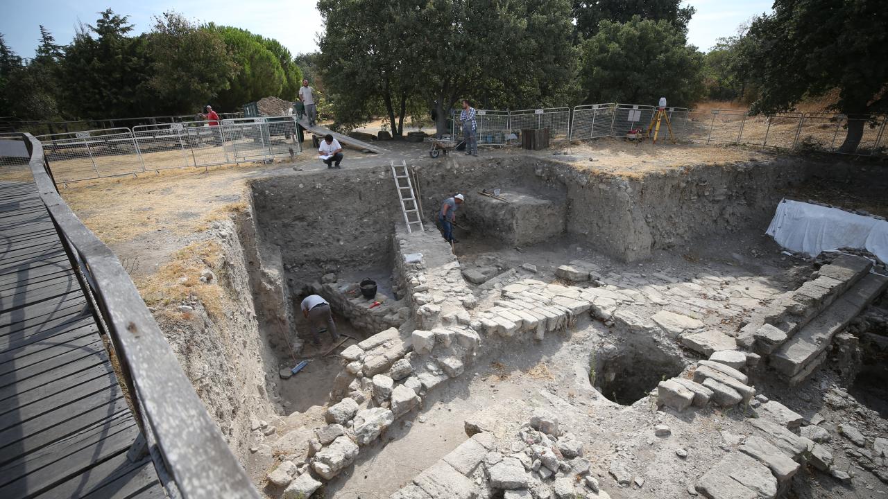 "Bunların hepsi aynı tabakadan birbirine bağlantılı şekilde çıktı"