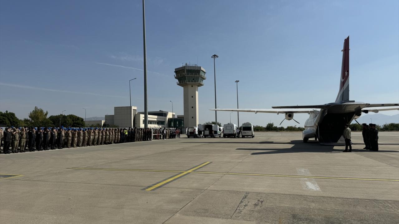 Elazığ'da şehit askerlerimiz için tören düzenlendi