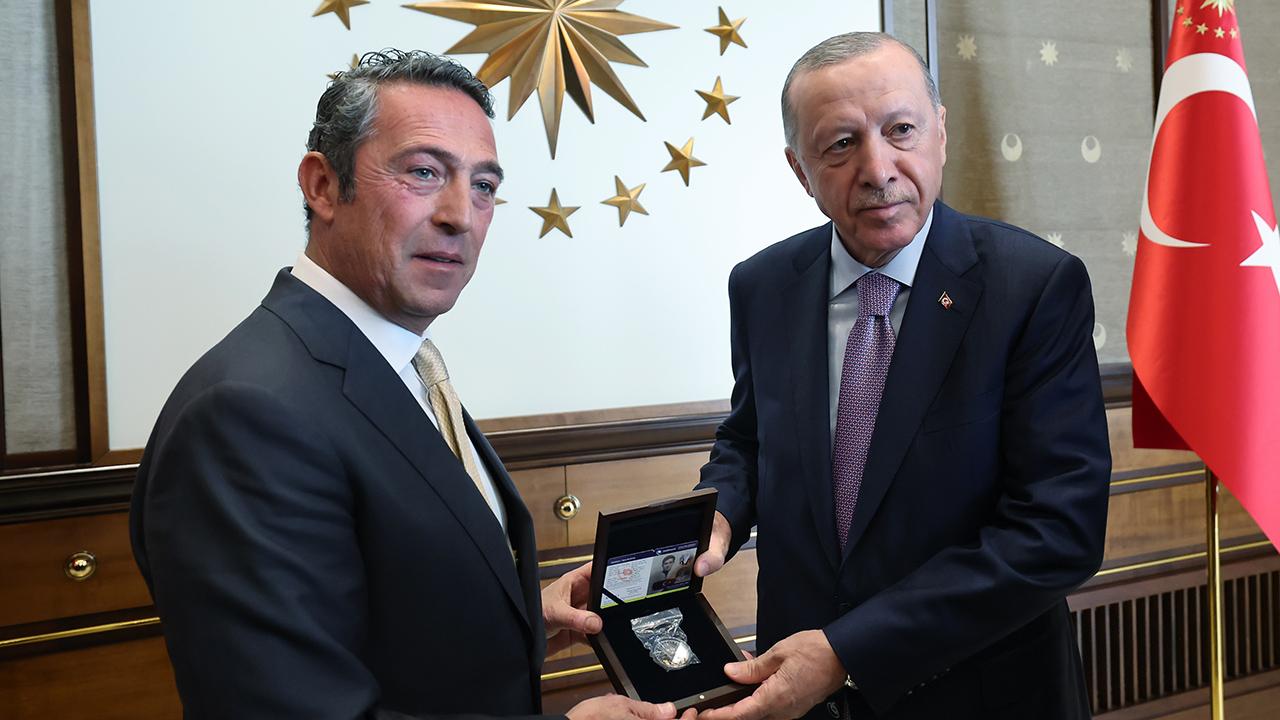 erdogan-ali-koc-2279588.jpg