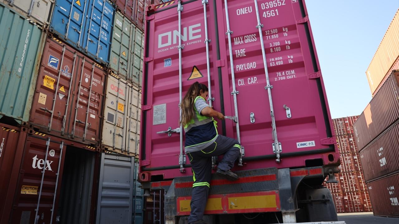 "Diğer şoförler el sallıyor, tebrik ediyor"