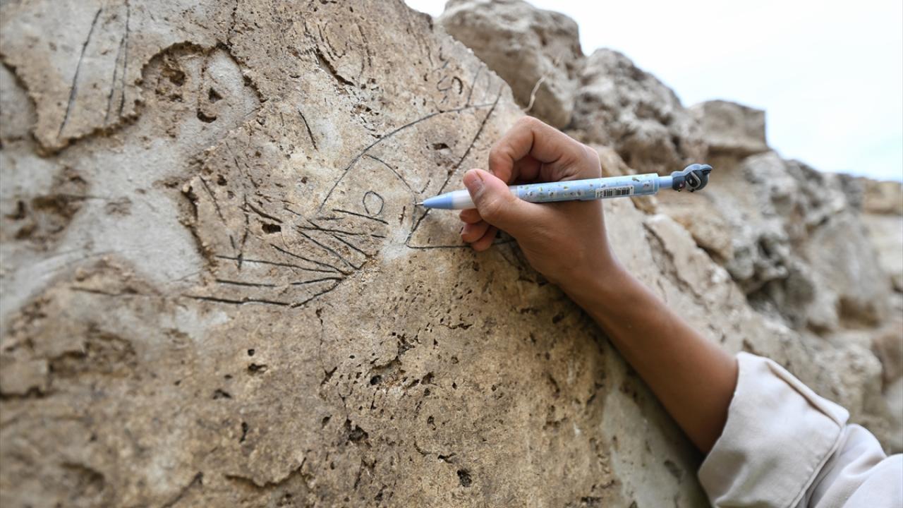 Roma hamamının üzerine Türk hamamı yapılmış