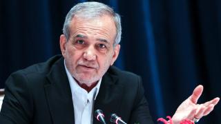 İran’da yeni dönem: Geçici Liderlik Konseyi devrede