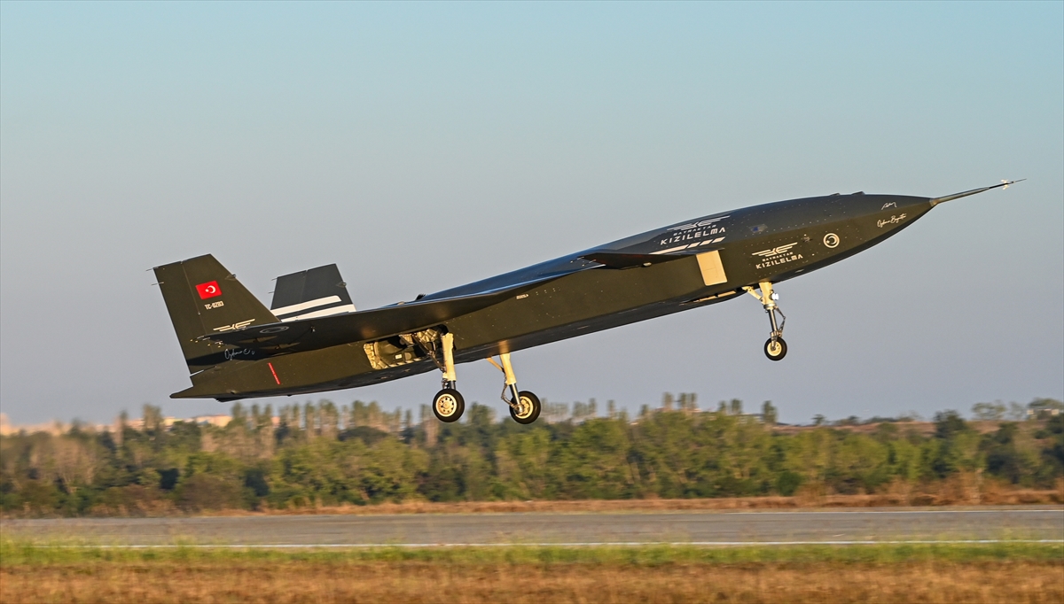 Havacılık tarihinde ilklere imza attı