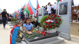 Azerbaycan'da 2. Karabağ Savaşı'nın 4. yılında şehitler anıldı