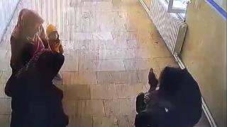 4 yaşındaki çocuk öğretmenin Heimlich manevrası ile böyle kurtarıldı