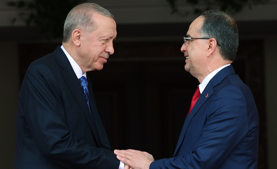 Arnavutluk Cumhurbaşkanı Begay ile görüşme