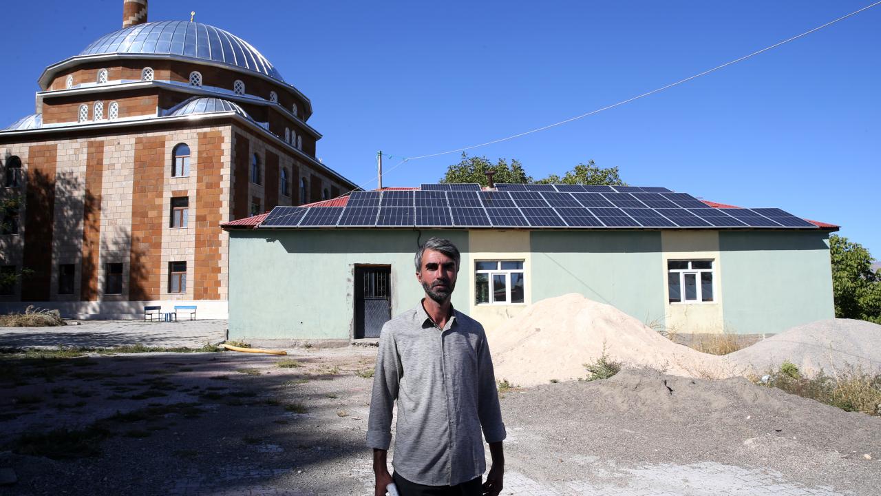"Güneş panelleri kurulduktan sonra köyümüz susuzluktan kurtuldu"