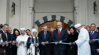 Cumhurbaşkanı Erdoğan, Arnavutluk'ta Namazgah Camii'nin açılışına katıldı